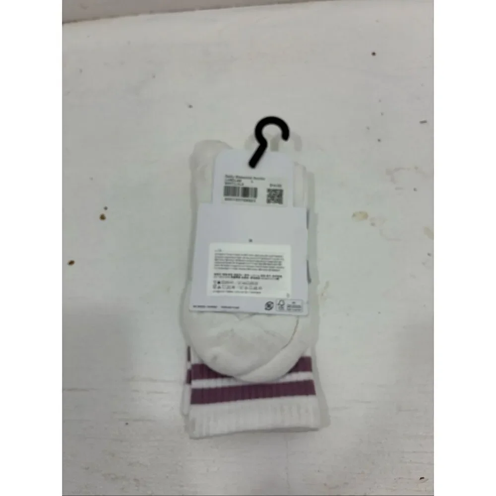 Lululemon NWT Daily Essential Socks in White and Mauve Size L
